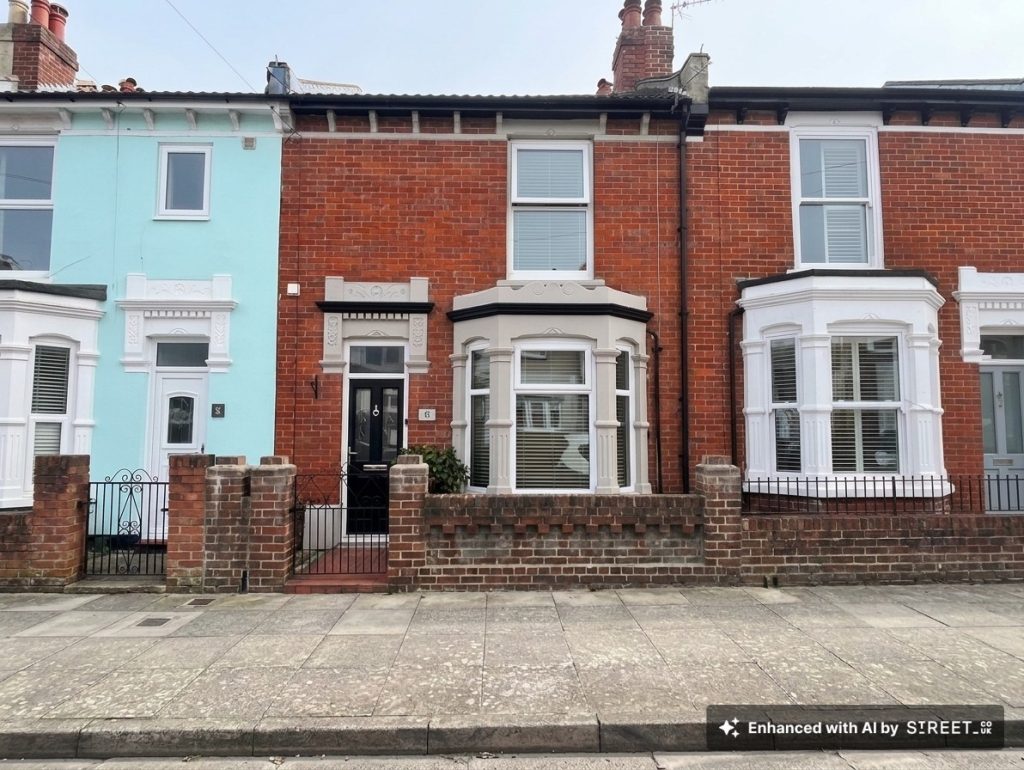 Ringwood Road, Southsea, PO4