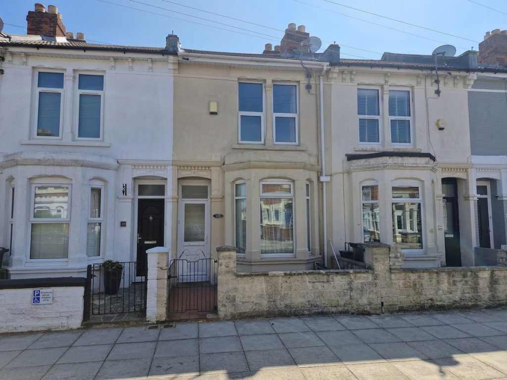 St. Pirans Avenue, Portsmouth, PO3