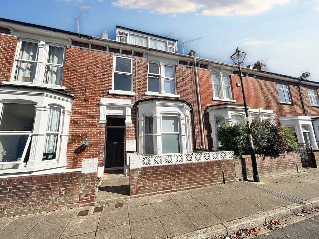 Lowcay Road, Southsea, PO5